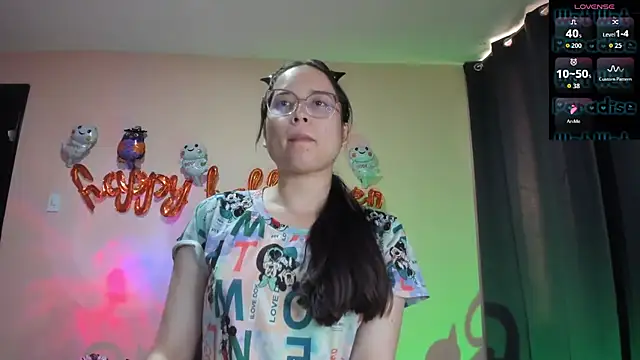 Snapshot of shantalc3rezo chatting on 10-26-25, 09:42 shantalc3rezo online show from 10-26-25, 09:42