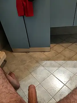 Snapshot of orsettoCum chatting on 03-17-25, 09:34 orsettoCum online show from 03-17-25, 09:34