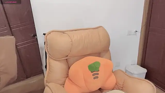 4uoki online show from 09-14-25, 01:21