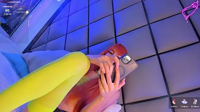 GeorginaCute  online show from 09-22-25, 12:40