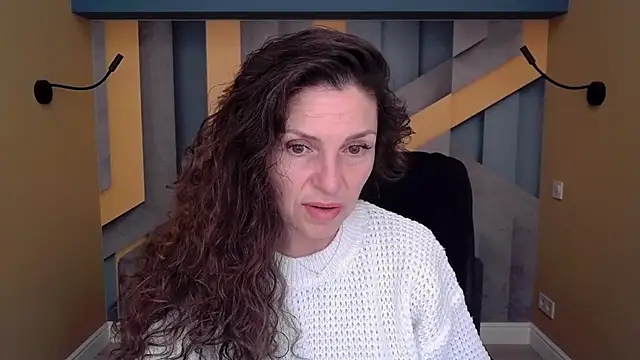 EllaLong online show from 11-11-25, 12:27