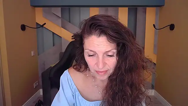 Snapshot of EllaLong chatting on 07-06-26, 11:29 EllaLong online show from 07-06-26, 11:29