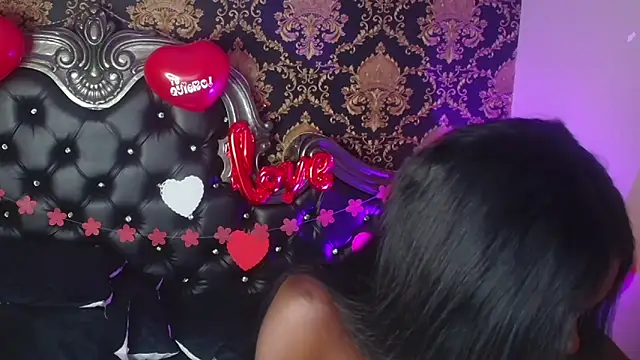 NaiaGils online show from 02-14-25, 04:20