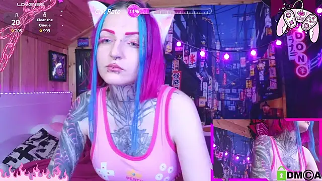 Snapshot of NekoCyber chatting on 12-08-24, 12:40 NekoCyber online show from 12-08-24, 12:40