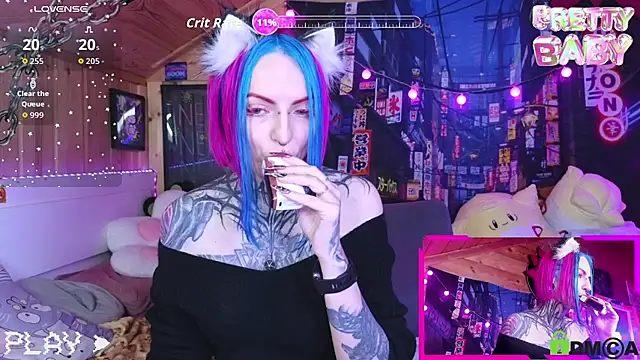 Snapshot of NekoCyber chatting on 10-18-25, 04:59 NekoCyber online show from 10-18-25, 04:59