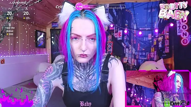 Snapshot of NekoCyber chatting on 11-23-25, 04:56 NekoCyber online show from 11-23-25, 04:56