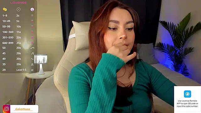 Snapshot of dakottaa_ chatting on 12-06-24, 10:19 dakottaa  online show from 12-06-24, 10:19