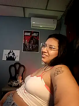 DanelyLopez online show from 01-22-25, 03:09