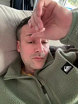 Adis1984Ger online show from 03-21-26, 04:54