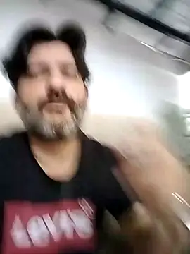 Snapshot of Maxi_TheBigDaddy chatting on 12-15-25, 06:45 Maxi TheBigDaddy online show from 12-15-25, 06:45