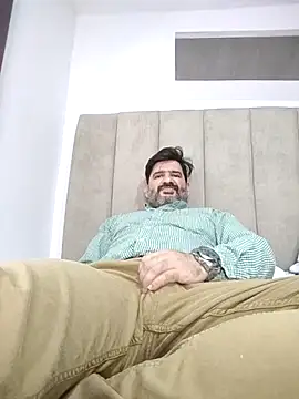 Maxi TheBigDaddy online show from 02-26-26, 11:26