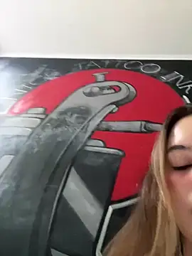 Sarah millerr  online show from 06-26-26, 08:13