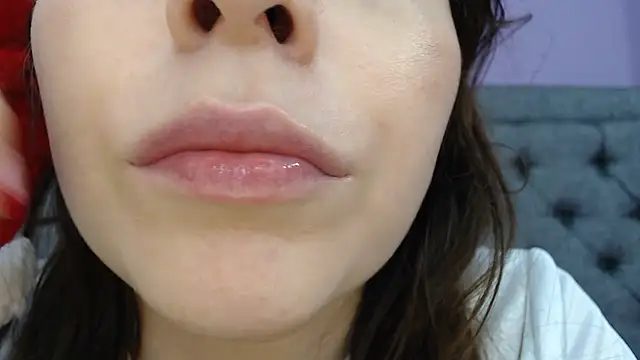 LilaSuni online show from 12-20-24, 05:18