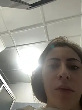 LilaSuni online show from 12-21-25, 01:51