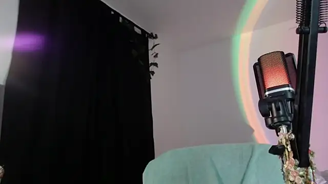 shy katy  online show from 04-05-26, 06:21
