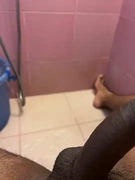 Snapshot of Dakku_69 chatting on 10-17-25, 03:10 Dakku 69 online show from 10-17-25, 03:10