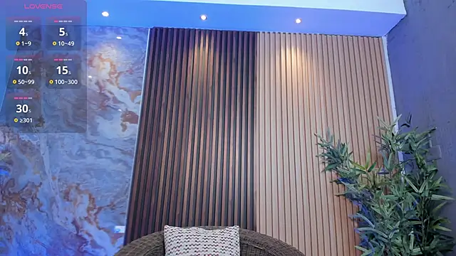 charlottewhitte online show from 09-24-25, 11:46