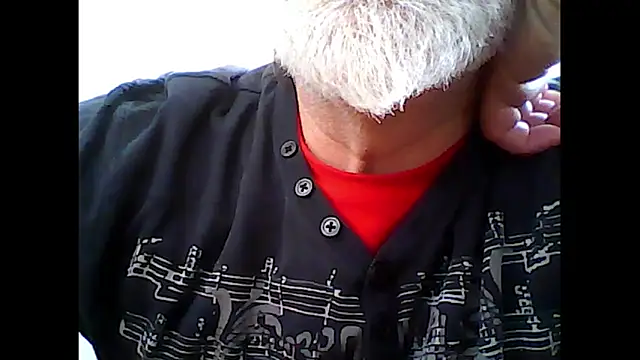 Snapshot of xcimeru chatting on 11-15-25, 09:39 xcimeru online show from 11-15-25, 09:39