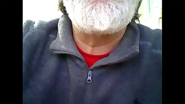 Snapshot of xcimeru chatting on 11-15-25, 09:43 xcimeru online show from 11-15-25, 09:43