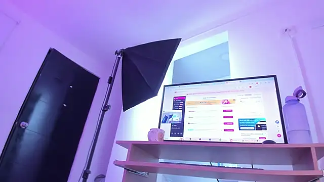 Snapshot of izaro22 chatting on 09-26-25, 02:32 izaro22 online show from 09-26-25, 02:32