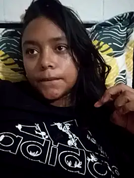 Snapshot of Chiara_petterson chatting on 02-06-25, 08:23 Chiara petterson online show from 02-06-25, 08:23