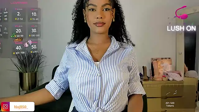 HOTBLACKANDWHITE2 online show from 02-02-25, 01:02