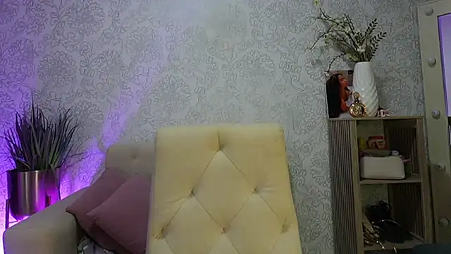 HOTBLACKANDWHITE2 online show from 04-27-26, 06:44