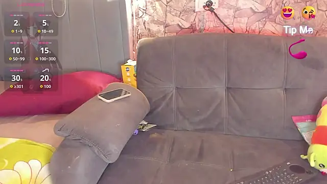 Snapshot of babycam777 chatting on 09-18-25, 02:02 babycam777 online show from 09-18-25, 02:02