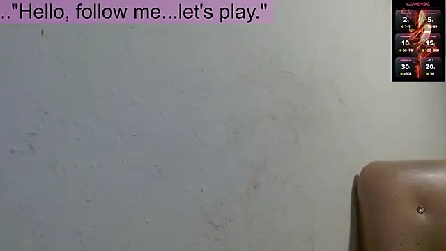 toxxxic cams online show from 10-05-25, 05:28