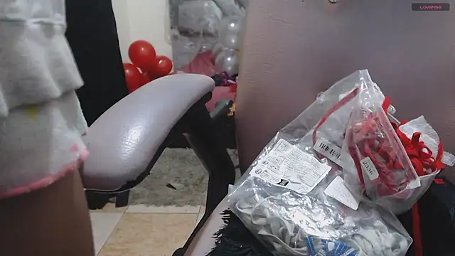 toxxxic cams online show from 06-07-26, 05:11