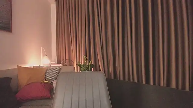 kawaii mia online show from 02-05-26, 10:58