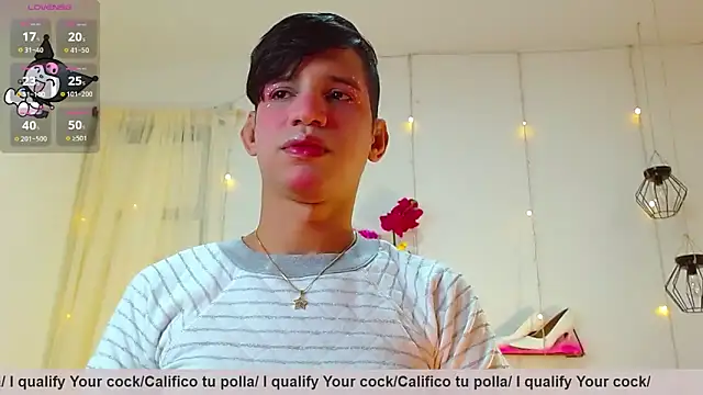 Snapshot of Ariel_Femboy_ chatting on 02-06-25, 03:48 Ariel Femboy online show from 02-06-25, 03:48