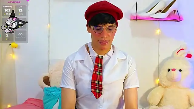 Snapshot of Ariel_Femboy_ chatting on 03-08-25, 07:05 Ariel Femboy online show from 03-08-25, 07:05