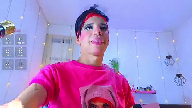 Snapshot of Ariel_Femboy_ chatting on 11-15-25, 02:53 Ariel Femboy online show from 11-15-25, 02:53