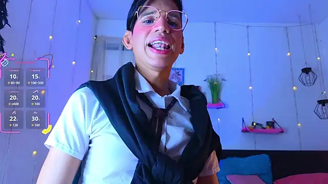 Snapshot of Ariel_Femboy_ chatting on 11-22-25, 02:43 Ariel Femboy online show from 11-22-25, 02:43