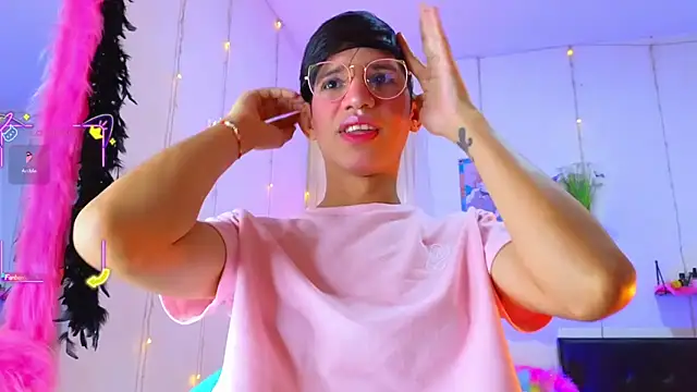 Snapshot of Ariel_Femboy_ chatting on 11-23-25, 07:24 Ariel Femboy online show from 11-23-25, 07:24