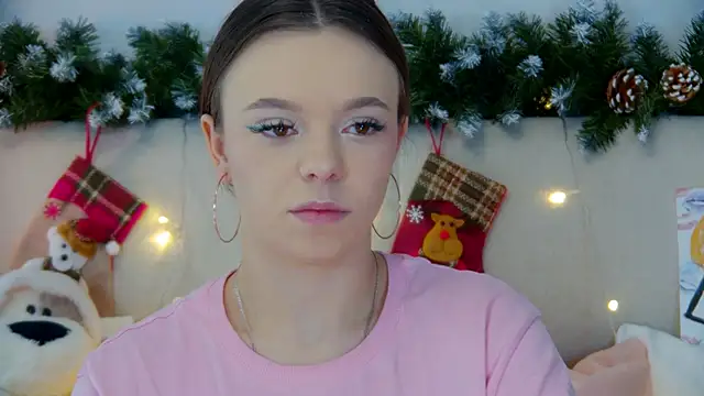 Snapshot of ElisabethDavis chatting on 01-08-25, 03:07 ElisabethDavis online show from 01-08-25, 03:07