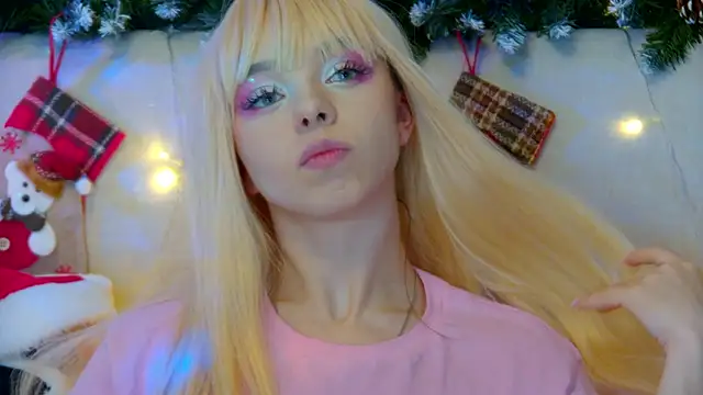 Snapshot of ElisabethDavis chatting on 01-09-25, 06:15 ElisabethDavis online show from 01-09-25, 06:15