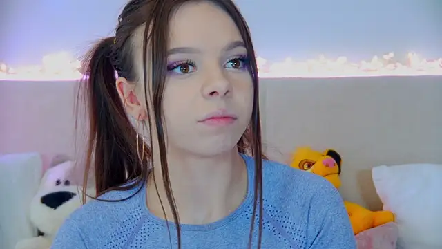 ElisabethDavis online show from 03-08-25, 06:16