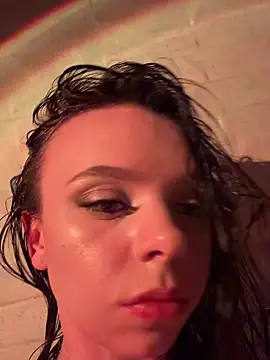 Snapshot of ElisabethDavis chatting on 03-10-25, 12:40 ElisabethDavis online show from 03-10-25, 12:40