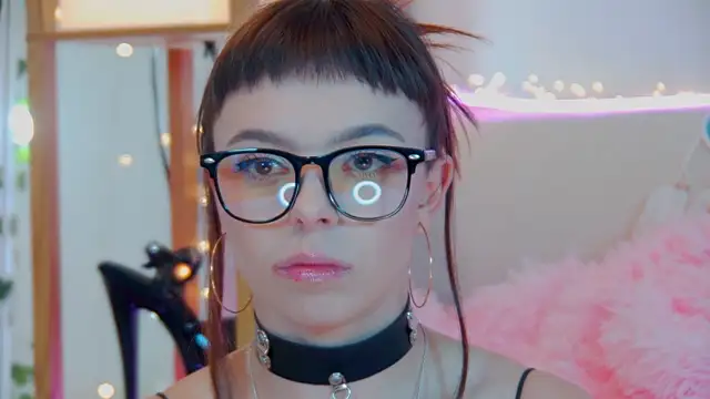 Snapshot of ElisabethDavis chatting on 09-22-25, 05:15 ElisabethDavis online show from 09-22-25, 05:15