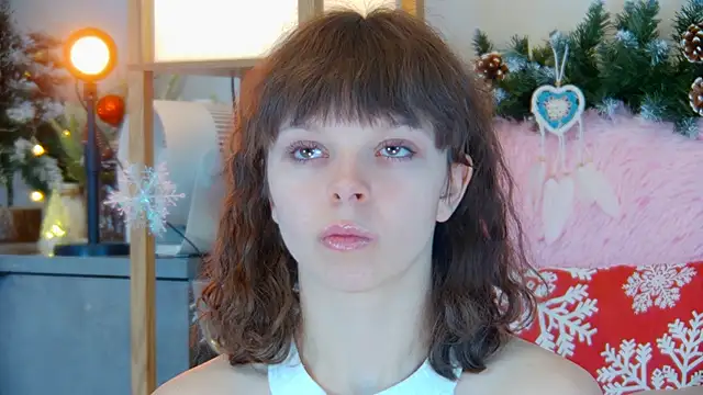 Snapshot of ElisabethDavis chatting on 12-14-25, 03:17 ElisabethDavis online show from 12-14-25, 03:17