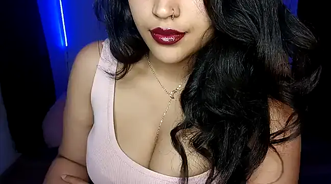 Lucy kanne online show from 01-12-25, 10:43