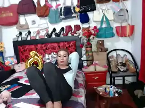 Xiaraa26 online show from 03-17-25, 10:28