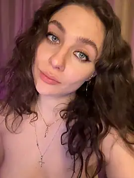 Snapshot of Your_insomniya chatting on 12-21-24, 11:24 Your insomniya online show from 12-21-24, 11:24