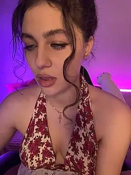 Snapshot of Your_insomniya chatting on 10-25-25, 07:30 Your insomniya online show from 10-25-25, 07:30