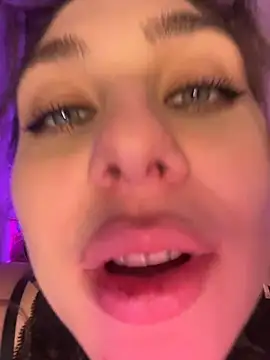 Snapshot of Your_insomniya chatting on 11-07-25, 10:10 Your insomniya online show from 11-07-25, 10:10