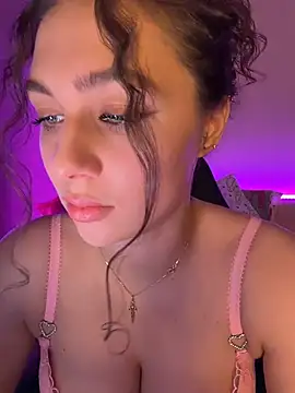 Snapshot of Your_insomniya chatting on 04-19-26, 10:23 Your insomniya online show from 04-19-26, 10:23