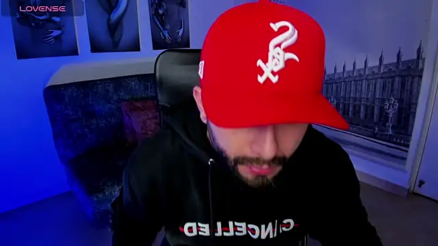 jhon bear03 online show from 10-31-25, 11:11