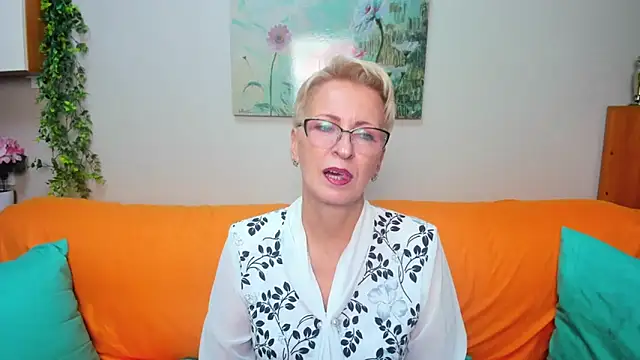 iamyourdream89 online show from 09-29-25, 12:54